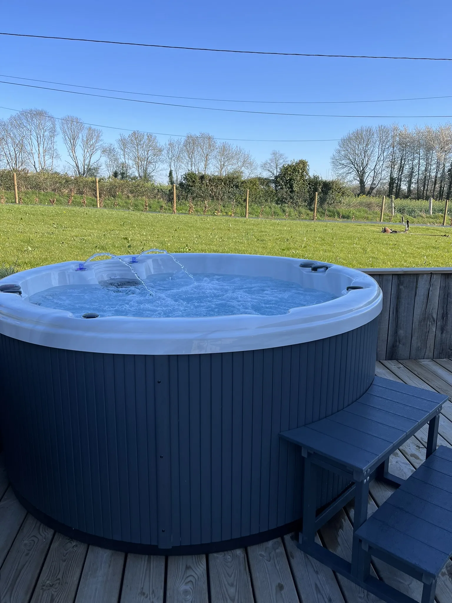 Image installateur spa jacuzzi 7 installateur spa 25